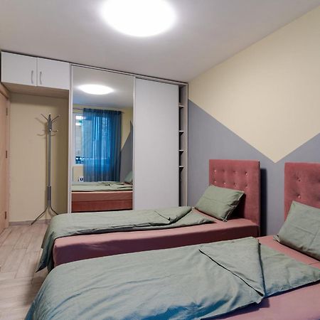 Mirela Guest Apartment Veliko Tarnovo Extérieur photo